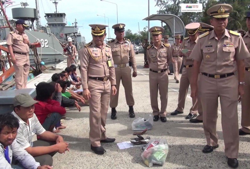 ทัพเรือภาคที่2 จับกุมเรือประมงสัญชาติเวียดนามจำนวน 3 ลำพร้อมลูกเรือ 17 คนลักลอบเข้ามาทำการประมงในอ่าวไทย
