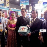 รัฐมนตรีว่าการกระทรวงพาณิชย์ ให้เกียรติเยี่ยมชมบูธ PFP ในงาน Southern International Trade Expo 2015