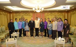 ประธานสภานิติบัญญัติแห่งชาติ ให้การรับรอง ดร.วาเลรี ซาโดโค (H.E. Dr. Valery Sadokho) เอกอัครราชทูตวิสามัญผู้มีอำนาจเต็มแห่งสาธารณรัฐเบลารุสประจำประเทศไทย ถิ่นพำนัก ณ กรุงฮานอย สาธารณรัฐสังคมนิยมเวียดนาม