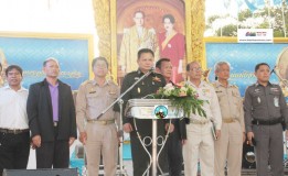 เสนาธิการจังหวัดทหารบกทุ่งสงเปิดงาน “สหกรณ์ไทย ช่วยคนไทย ลดค่าครองชีพ”