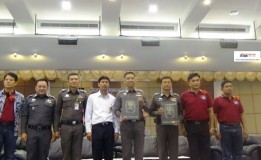 ตำรวจภูธรภาค 9 ร่วมกับสมาคมผู้นิยมพระเครื่องพระบูชาไทย จัดมหกรรมการประกวดการอนุรักษ์พระเครื่อง พระบูชา และเหรียญคณาจารย์