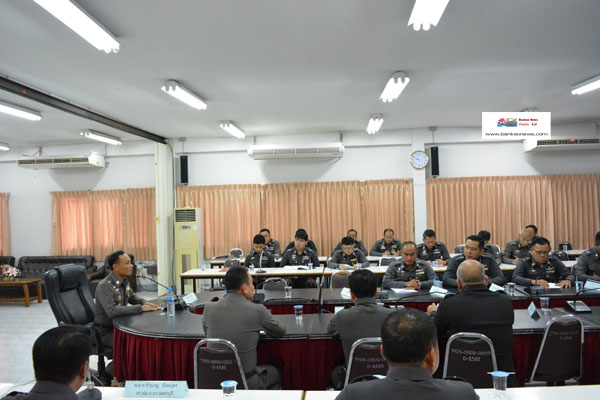 เพชรบุรีประชุมร่วมมือภาครัฐ-(2)