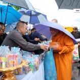 ผกก.ฝอ.5 พร้อมตัวแทนข้าราชการตำรวจภูธรภาค 9 ร่วมพิธีทำบุญตักบาตรบำเพ็ญกุศลสตมวาร (๑๐๐ วัน)