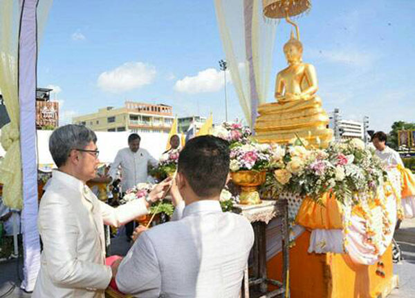 กทม.อัญเชิญพระพุทธสิหิงค์กลับพิพิธภัณฑสถานแห่งชาติ