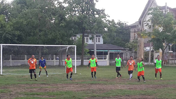 จังหวัดราชบุรีจัดการแข่งขันกีฬาฟุตบอลสิงห์เกษียณคัพ  ณ สนามวัดกำแพงใต้
