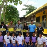 พิธีส่งมอบโครงการ “สร้าง-ซ่อม-เสริม” ห้องสมุดกรุงศรี ออโต้ แห่งที่ 3 ให้แก่โรงเรียนชุมชนวัดปลักชะเมา อำเภอนาทวี จังหวัดสงขลา