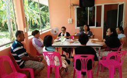 คณะกรรมการกองทุนหมู่บ้าน(กทบ.) และบัณฑิตอาสาฯ ตำบลฉาง อำเภอนาทวี จังหวัดสงขลา เปิดทำการกองทุนหมู่บ้านประจำเดือน กันยายน 2560