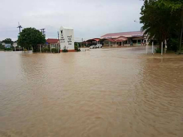 ประมวลภาพสถานการณ์น้ำท่วม ช่วงบริเวณตลาดนาโยง จ.ตรัง