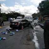 อุบัติเหตุรถตู้กับรถเก๋งหน้าสำนักงานประถมศึกษาเขต 3 ต.โพธิ์ไทร อ.พิบูลมังสาหาร จ.อุบลราชธานี