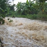 สถานการณ์น้ำท่วม…ภาพด่วนจากสื่อมวลชนเพชรบุรี !!!
