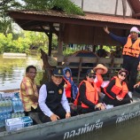 เรือไว้ให้บริการชาวบ้าน ตำบลหลักชัย อ.ลาดบัวหลวง จ.พระนครศรีอยุธยา