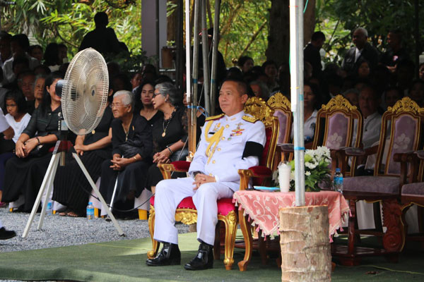 แม่ทัพภาคที่  4  ร่วมพิธีพระราชทานเพลิงศพ พระครูนิเทศสุตกิจ(ชิต ปสาโท) อดีตเจ้าอาวาสวัดคอกช้าง อดีตเจ้าคณะอำภอธารโต