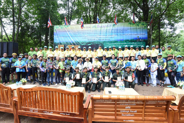 สภานิติบัญญัติแห่งชาติ ร่วมกับศูนย์การทหารม้า และจังหวัดสระบุรี จัดกิจกรรม “ปั่นปลูกป่า” เพื่อรณรงค์สนับสนุนโครงการพลิกฟื้นคืนป่าชายเลนสู่ธรรมชาติ