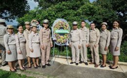 อบจ.สงขลา ร่วมพิธีวางพวงมาลาถวายราชสักการะพระอนุสาวรีย์ สมเด็จพระเจ้าบรมวงศ์เธอ เจ้าฟ้ายุคลฑิฆัมพร กรมหลวงลพบุรีราเมศวร์