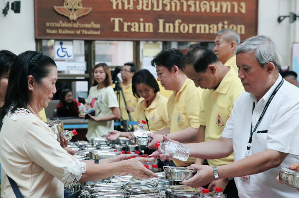 การรถไฟแห่งประเทศไทยร่วมถวายความจงรักภักดีจัดโครงการเฉลิมพระเกียรติเนื่องในโอกาสมหามงคลพระราชพิธีบรมราชาภิเษก พุทธศักราช 2562 ผ่าน 3 กิจกรรมพิเศษ