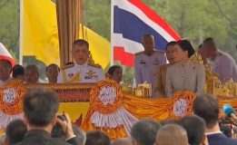 ในหลวง-พระราชินี เสด็จฯ ในการพระราชพิธีพืชมงคลจรดพระนังคัลแรกนาขวัญ ผลเสี่ยงทายพระโคปี ๒๕๖๒ น้ำท่าบริบูรณ์อุดมสมบูรณ์ดี