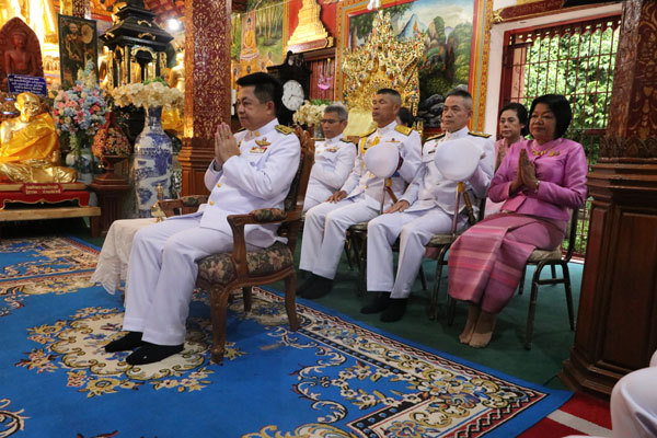 ตำรวจภูธรจังหวัดเชียงรายร่วมพิธีทำบุญตักบาตร , พิธีวางพวงมาลาและพิธีถวายบังคมฯ เนื่องในวันคล้ายวันสวรรคต พระบาทสมเด็จพระจุลจอมเกล้าเจ้าอยู่หัว