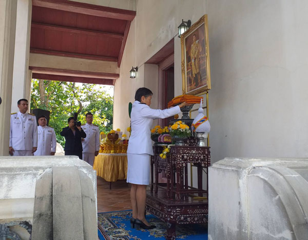 สระบุรี​-กรมวิชาการเกษตร​ กระทรวงเกษตรและสหกรณ์​ ถวายผ้าพระกฐินพระราชทาน ณ วัดเขาแก้ววรวิหาร(พระอารมหลวง)