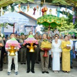 ตำรวจภูธรจังหวัดลำพูนร่วมพิธีจุลกฐินสามัคคีมหามงคล ทอดผ้ามหาบุญ “จุลกฐิน” สามัคคี