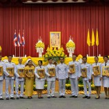 ทหญ.เข้าร่วมพิธีรับพระราชทานพระบรมฉายาลักษณ์ พระบาทสมเด็จพระเจ้าอยู่หัว และสมเด็จพระนางเจ้าฯ พระบรมราชินี