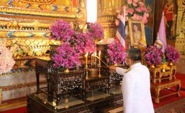 จ.สุราษฎร์ธานีจัดพิธีเจริญพระพุทธมนต์สมโภชพระพุทธนวราชบพิตร เฉลิมพระเกียรติสมเด็จพระนางเจ้าสุทิดา พัชรสุธาพิมลลักษณ พระบรมราชินี เนื่องในโอกาสมหามงคลวันเฉลิมพระชนมพรรษา ๔๒ พรรษา ๓ มิถุนายน ๒๕๖๓