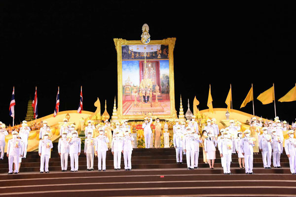 วุฒิสภาร่วมพิธีจุดเทียนถวายพระพรชัยมงคลเนื่องในโอกาสวันเฉลิมพระชนมพรรษาพระบาทสมเด็จพระเจ้าอยู่หัว 28 กรกฎาคม 2563