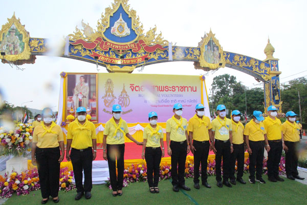 อบจ.สงขลาร่วมพิธีเปิดซุ้มประตูเมืองเฉลิมพระเกียรติ เนื่องในโอกาสมหามงคลพระราชพิธีบรมราชาภิเษก