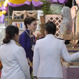 สมเด็จพระนางเจ้า ฯ พระบรมราชินี เสด็จเยี่ยมชมนิทรรศการ มรภ.สงขลา