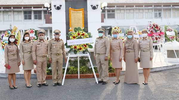 เทศบาลเมืองคอหงส์ร่วมพิธีบำเพ็ญกุศล และวางพวงมาลา เนื่องในวันวีรไทย