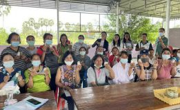 คณะเกษตร มรภ.สงขลา ถ่ายทอดความรู้ชุมชนบ้านขาว อ.ระโนด เพิ่มมูลค่าตาลโตนด-สมุนไพร-กระจูด พืชท้องถิ่นลุ่มน้ำปากพนัง