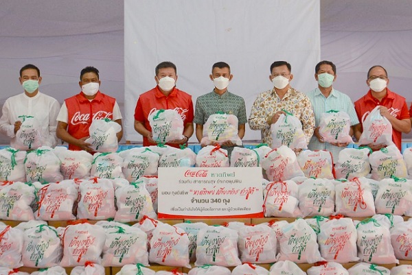 หาดทิพย์มอบถุงยังชีพในโครงการ “หาดทิพย์เคียงข้าง ชาวใต้”