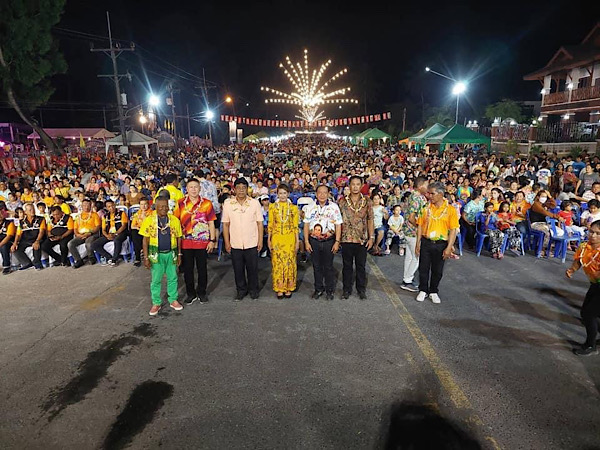 บริษัท ผลิตไฟฟ้าขนอม จำกัด ร่วมจัดงานสงกรานต์รักษ์โลก เพื่อสืบสานงานประเพณีไทย