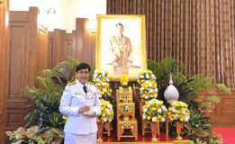 มรภ.สงขลา เข้ารับถ้วยรางวัลพระราชทาน รางวัลที่ 2 รางวัลความถูกต้องเรียบร้อย/การอ่านจังหวะสม่ำเสมอ ในการแข่งขันเข้ารับพระราชทานปริญญาบัตร กลุ่มมหาวิทยาลัยราชภัฏเขตภาคใต้