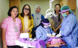 อบจ.สงขลา ลงพื้นที่ ต.ทุ่งใหญ่ ออกหน่วยบริการทันตกรรมเคลื่อนที่ ให้บริการทันตกรรม เคลือบหลุมร่องฟันในฟันแท้ซี่แรกในโรงเรียนเขตรับผิดชอบ