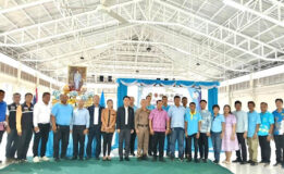 นายอำเภอขนอมเปิดกิจกรรมงานเลี้ยงน้ำชา เพื่อสมทบทุนกองทุนแม่ของแผ่นดิน