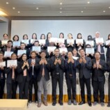 มรภ.สงขลา มอบประกาศนียบัตรบัณฑิตพันธุ์ใหม่ หลักสูตรประยุกต์ใช้เทคโนโลยีอัจฉริยะเพื่อพัฒนาสื่อการเรียนการสอนดิจิทัลฯ ยกระดับขีดความสามารถบุคลากรทางการศึกษา พัฒนาผู้เรียนอย่างยั่งยืน