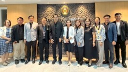 มรภ.สงขลา เยือน มรภ.นครราชสีมา ศึกษาดูงานบัณฑิตศึกษา-คณะพยาบาลศาสตร์-กลยุทธ์การจัดหารายได้ สร้างเครือข่ายความร่วมมือทางวิชาการ