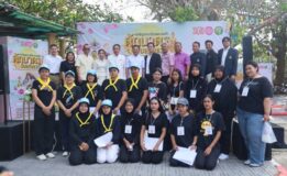 มรภ.สงขลา ผนึก ทม.เขารูปช้าง จัด “ตักบาตรรับแสงแรก” วัดเขาเก้าแสน ชิม ชม ช้อป 50 ร้านค้า หนุนท่องเที่ยววาเลนไทน์ สร้างรายได้ชุมชนยั่งยืน