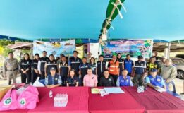 นายอำเภอขนอมรับมอบสิ่งของตรวจเยี่ยม/เวชภัณฑ์ยาสามัญประจำบ้านและให้การต้อนรับนายแพทย์สาธารณสุขจังหวัด